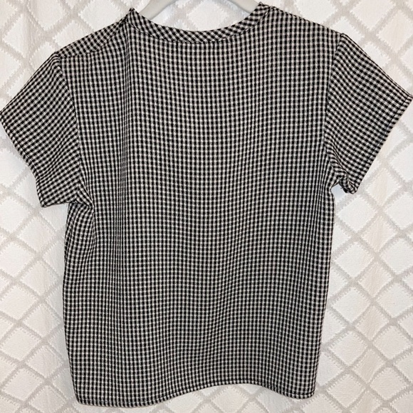 John galt brandy Melville gingham crop short sleeve tee - Picture 2 of 3
